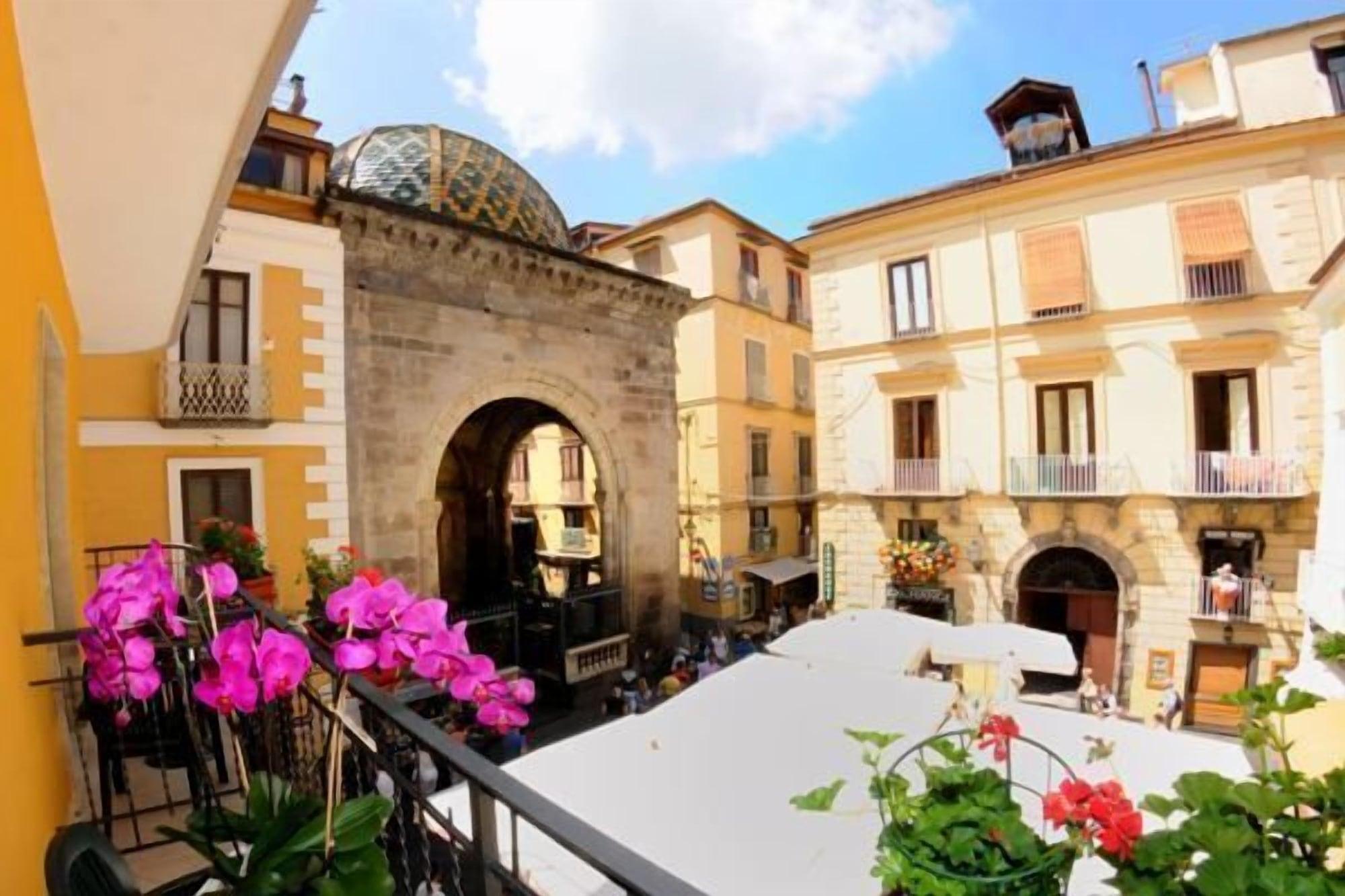 Hotel Astoria Sorrento Exterior photo