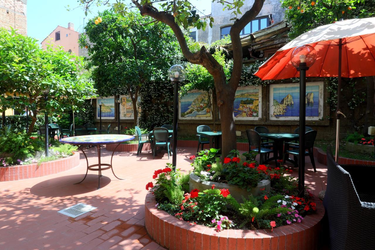 Hotel Astoria Sorrento Exterior photo